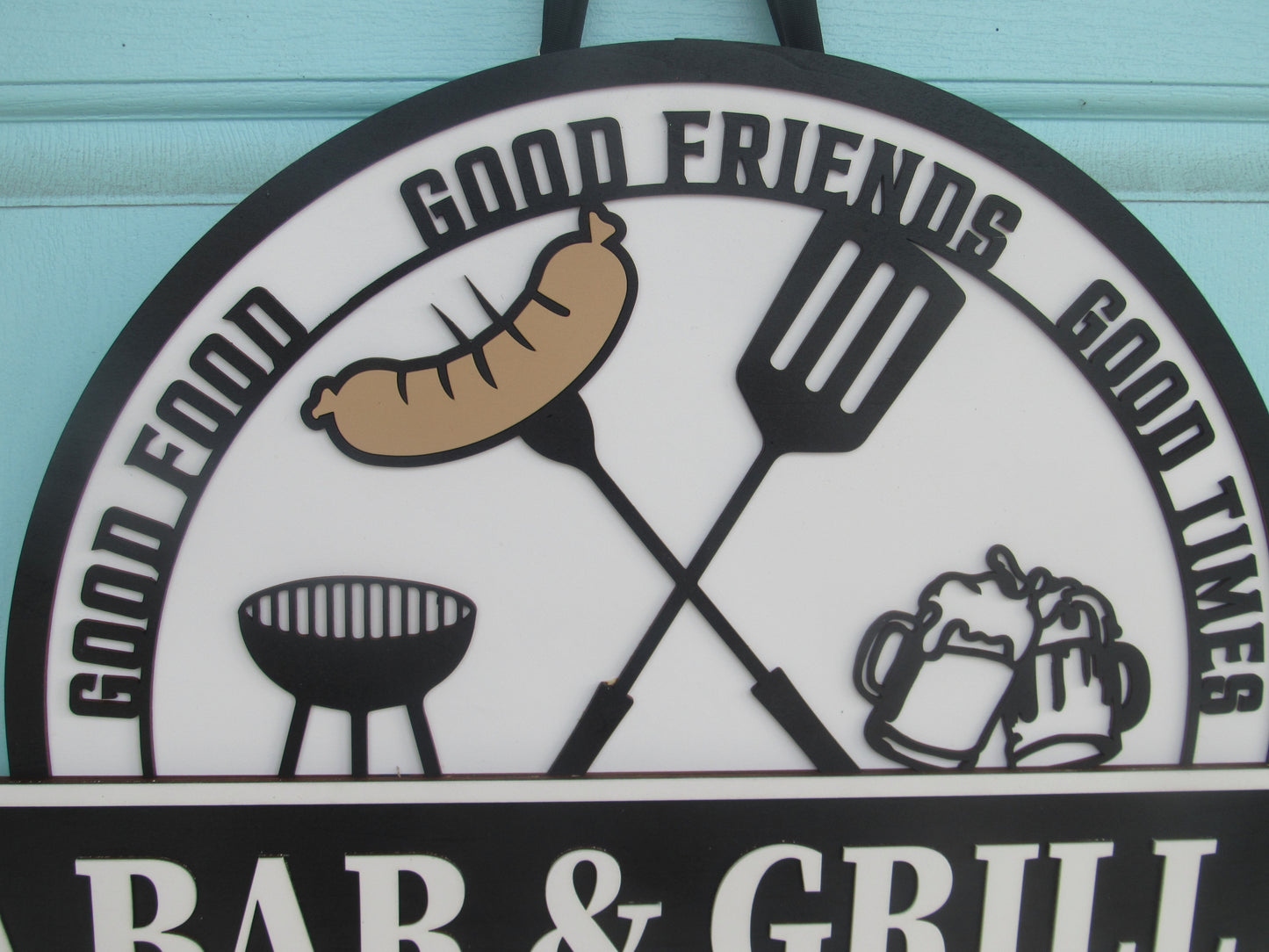 Bar & Grill Hanging Sign – Outdoor BBQ Wall Decor for Patio, Man Cave, Backyard Kitchen