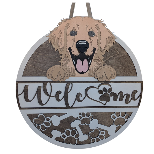 Decorative sign with a golden retriever illustration and Welcome text on a white background