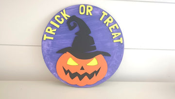 Trick or Treat Halloween Wall Sign, Outdoor Trick or Treat Sign for Candy Bowl, Halloween Wall Decoration